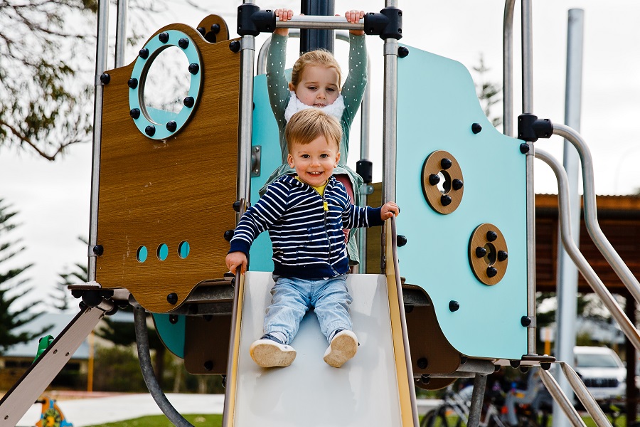 Ship play structure with slide