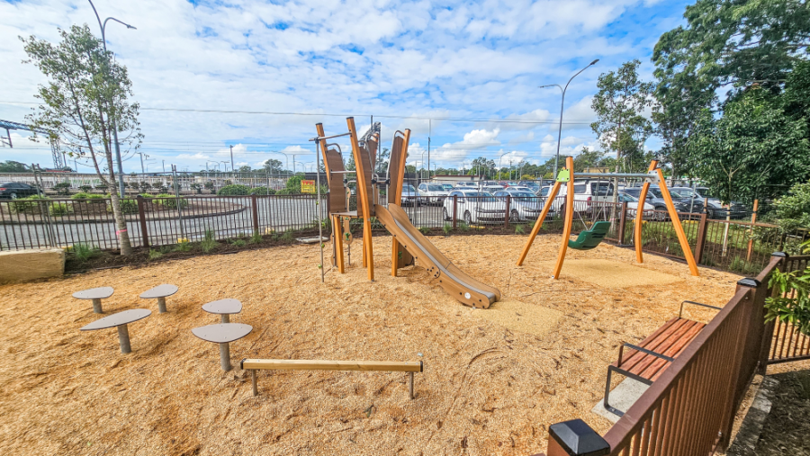 Cribb Street Park Playground